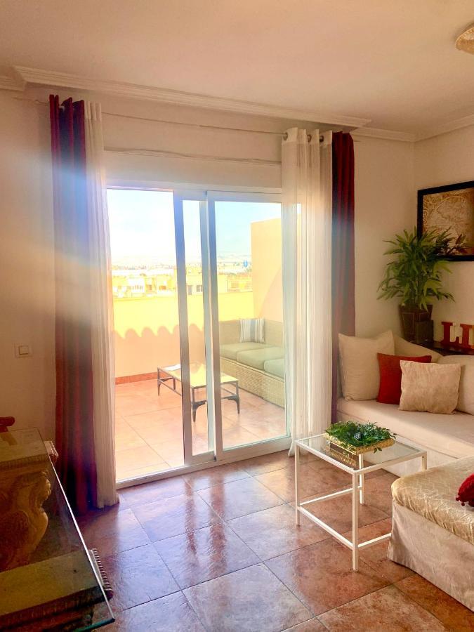 רוקאוטס דה מר Atico Deluxe Entre Centro Y Playa Salinas Con Terraza, Wifi, Piscina Climatizada, Gym, Sauna Y Garaje -Smart Tv מראה חיצוני תמונה