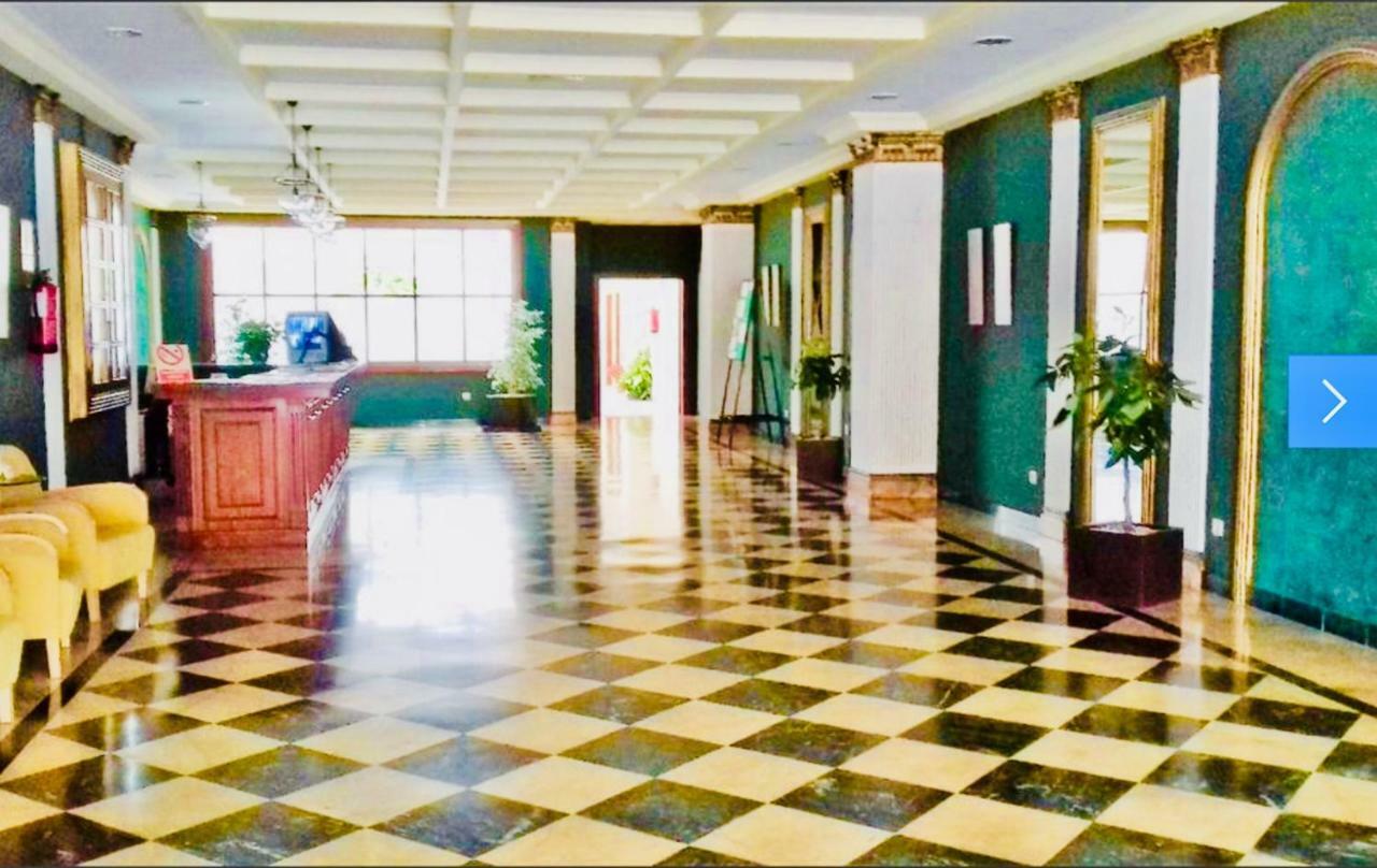 רוקאוטס דה מר Atico Deluxe Entre Centro Y Playa Salinas Con Terraza, Wifi, Piscina Climatizada, Gym, Sauna Y Garaje -Smart Tv מראה חיצוני תמונה