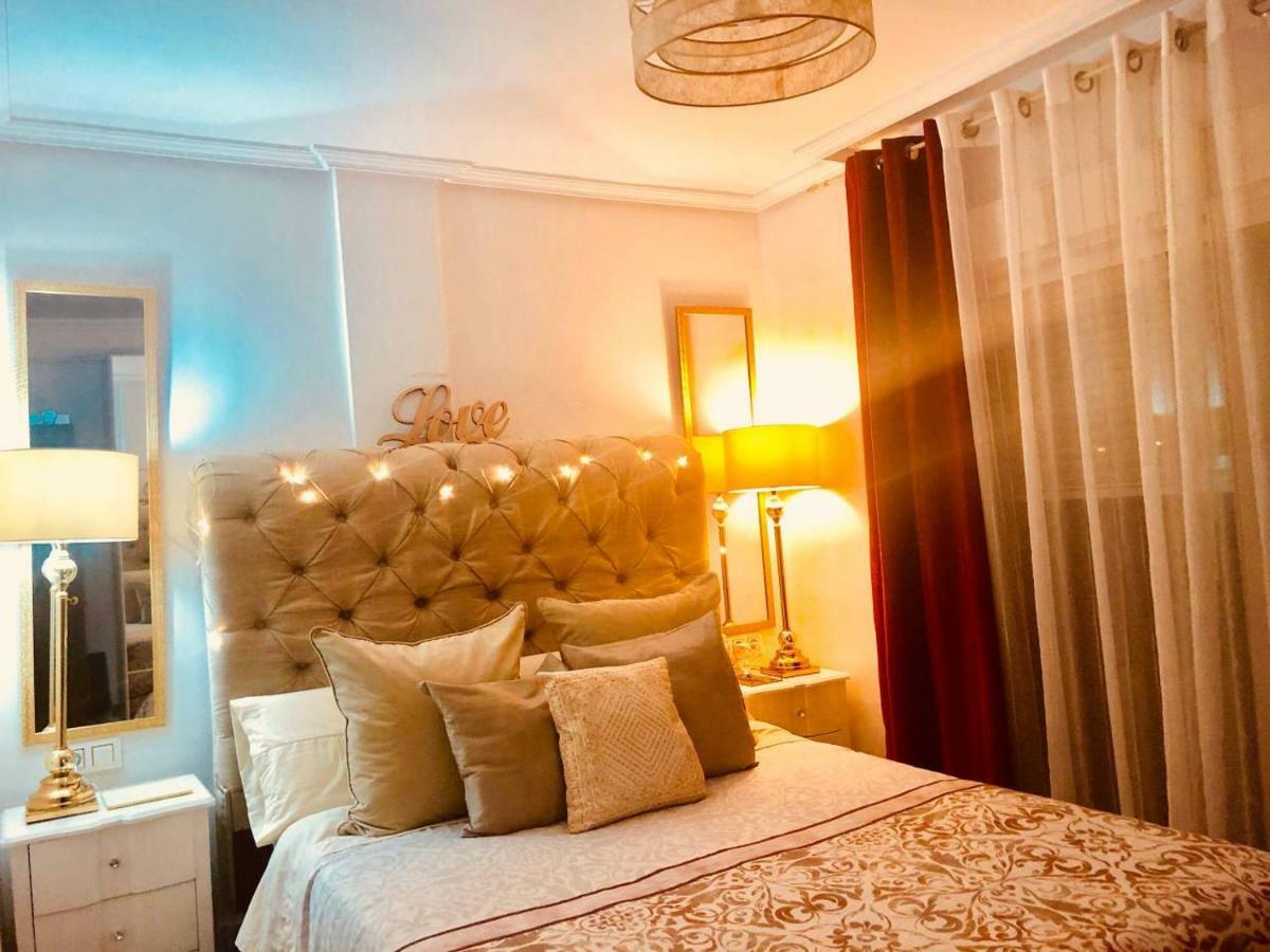 רוקאוטס דה מר Atico Deluxe Entre Centro Y Playa Salinas Con Terraza, Wifi, Piscina Climatizada, Gym, Sauna Y Garaje -Smart Tv מראה חיצוני תמונה