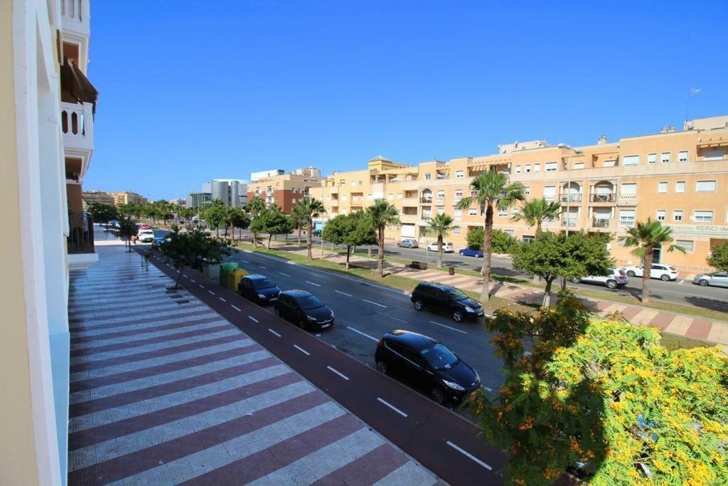 רוקאוטס דה מר Atico Deluxe Entre Centro Y Playa Salinas Con Terraza, Wifi, Piscina Climatizada, Gym, Sauna Y Garaje -Smart Tv מראה חיצוני תמונה
